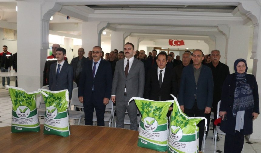 Çayırlı’da Üreticinin Yüzünü Güldüren Destek!