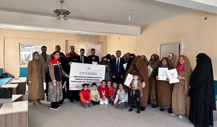 Kadın çiftçilere kereviz yetiştiriciliği eğitimi