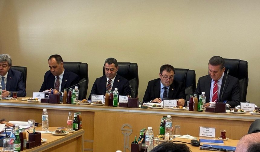 Sarıgül’den Doğusan Çıkışı