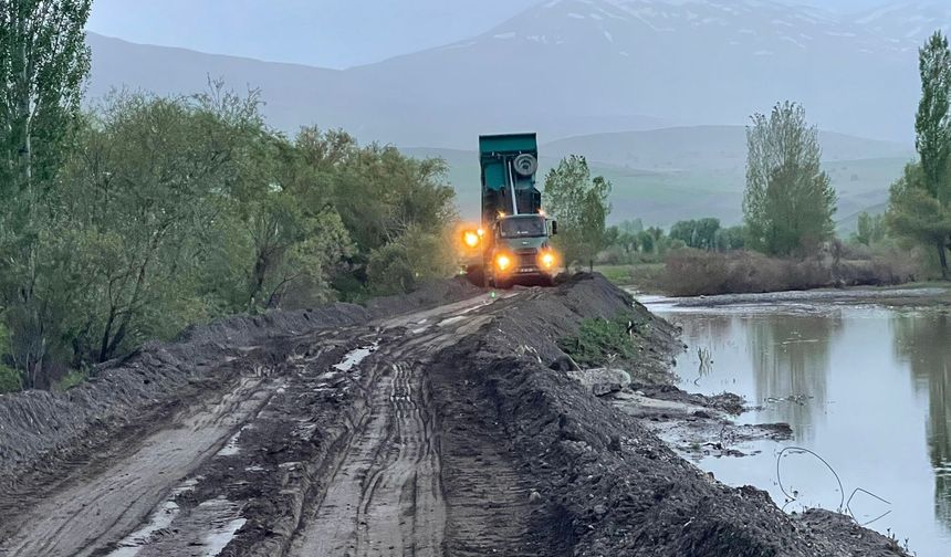 Tercan’da Karasu Nehri İçin Taşkın Önlemi