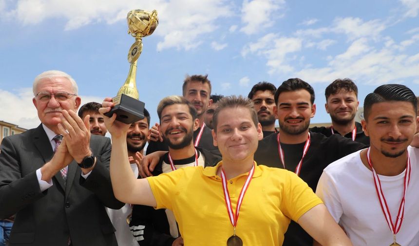 EBYÜ’de Sporun Kazananları Belli Oldu