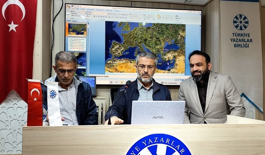 Endülüs’ün fetih öyküsü Erzincan’da konuşuldu