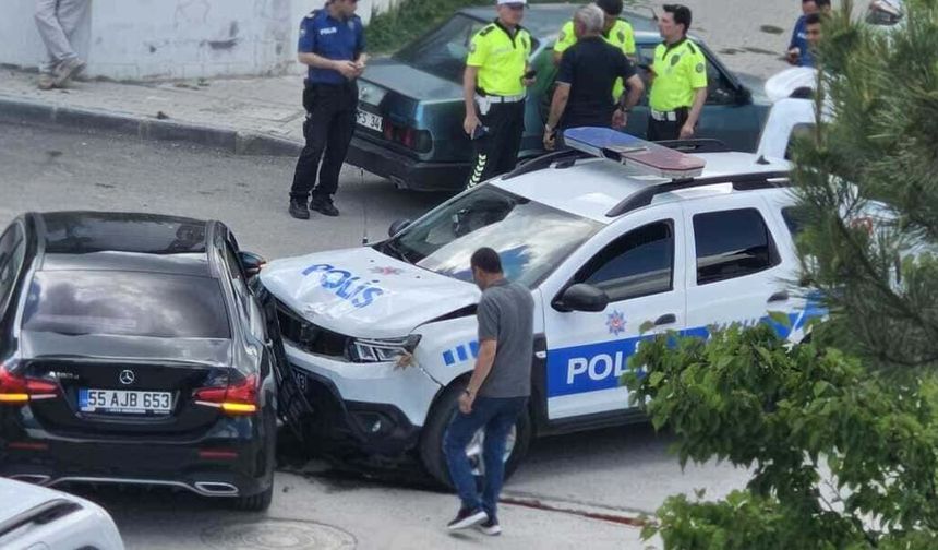 Polis Aracı Sivil Araçla Çarpıştı: Erzincan'da Facia Teğet Geçti