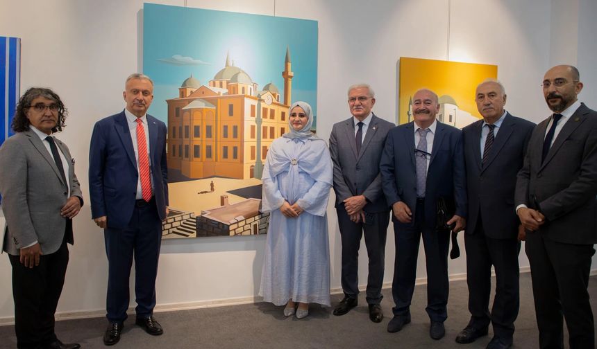 Genç Sanatçılar Eserlerini Sergiledi