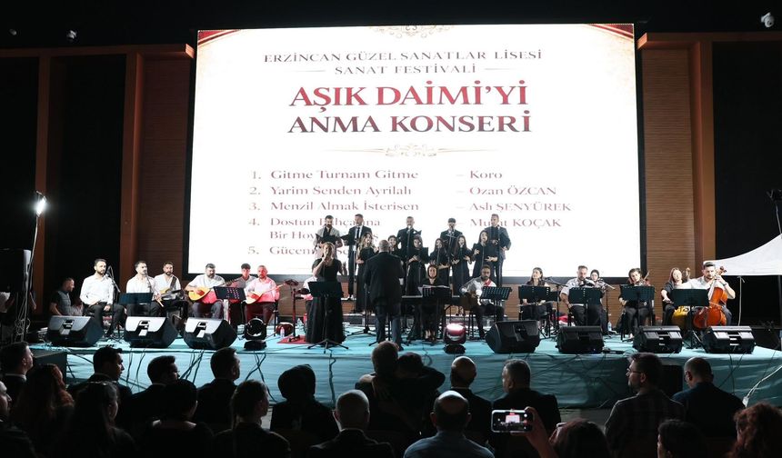 Sanat Festivalinde Âşık Daimi Eserleri Yankılandı
