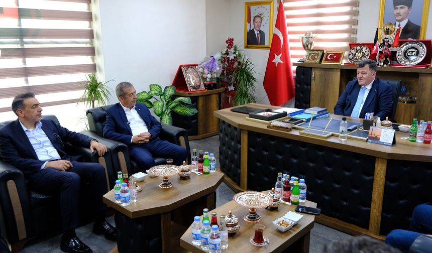TSO’dan Kırmızı-Siyahlılara Ziyaret