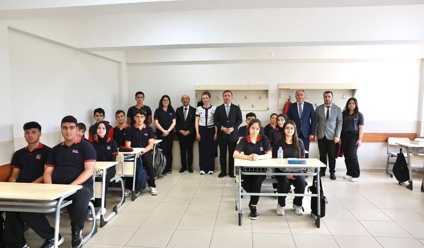 Vali Aydoğdu’dan YKS Öğrencilerine Destek