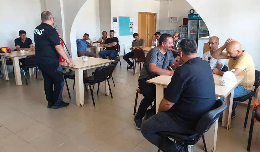 Karayolları Personeline AFAD'dan Afet Farkındalık Eğitimi