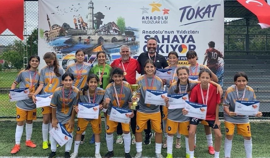 Erzincan'ın Kızları Türkiye Şampiyonası'nda!