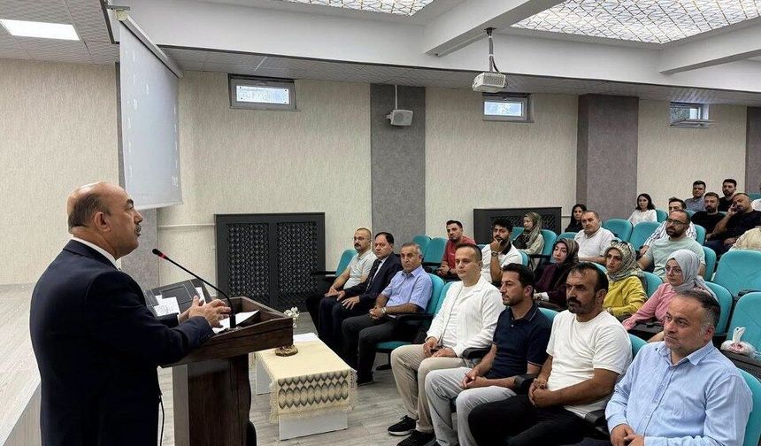 Eğitim Kurumları Yönetici Yetiştirme Programı Başladı