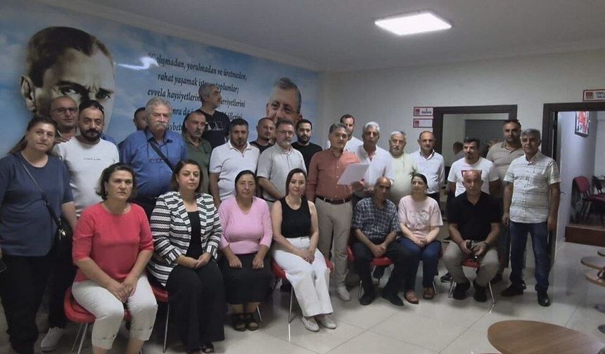 Erzincan'da CHP'ye Büyük Darbe: İl Başkanlığı ve Tüm Kadrolar Topluca İstifa Etti!