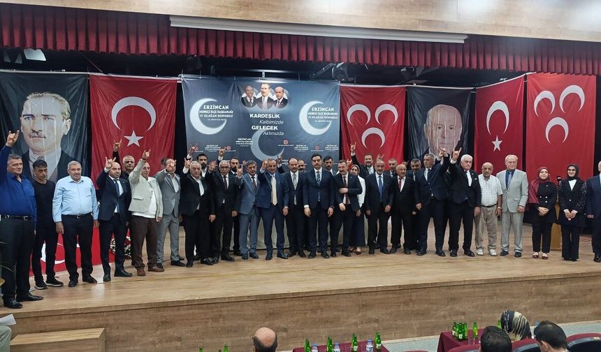 Erzincan’da Üç Hilalli Kongre: Mustafa Erdem Çakırbay Güven Tazeledi