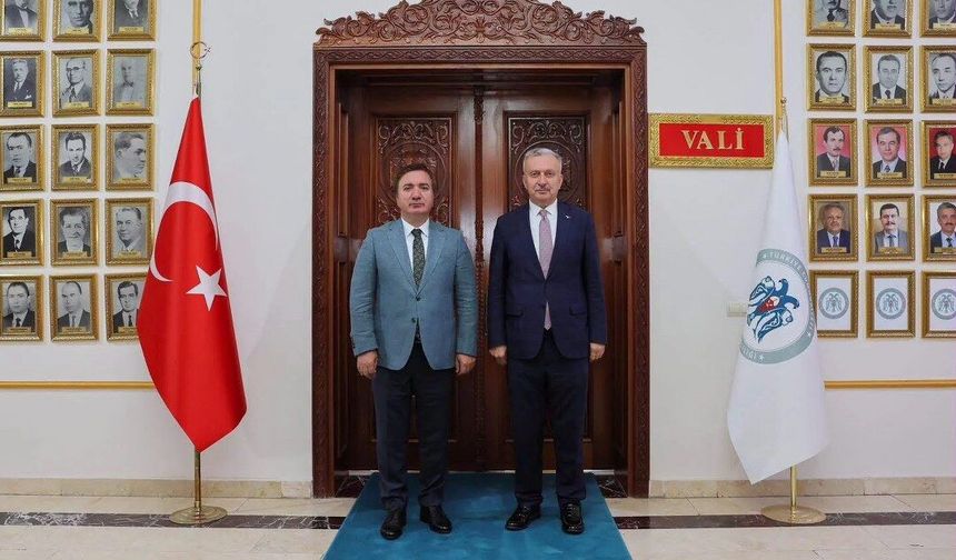 Rektör Akın Levent’ten Vali Hamza Aydoğdu’ya Veda Ziyareti