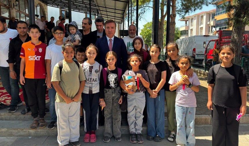 Vali Aydoğdu'dan ANALİG'de Madalya Kazanan Genç Karatecilere Tebrik