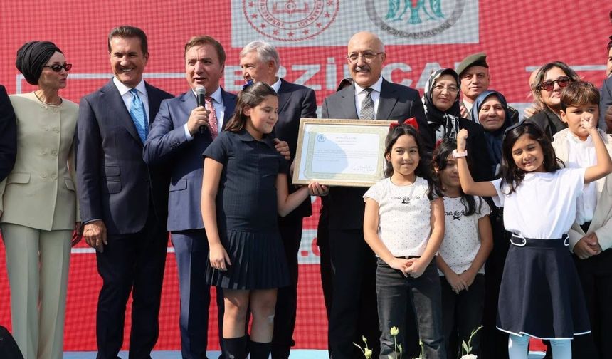 Erzincan'da Halise-Mehmet Karakaya Anaokulu hizmete açıldı
