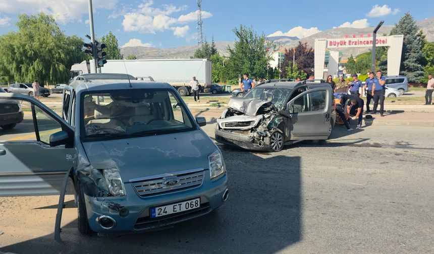 TEDAŞ Kavşağında kaza