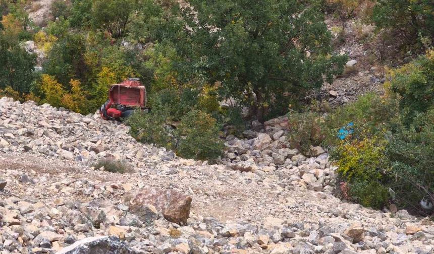 Erzincan'da uçuruma yuvarlanan motosiklet sürücüsü ölü bulundu
