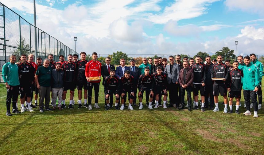 Erzincanspor’a Vali Aydoğdu ve Başkan Aksun’dan Ziyaret
