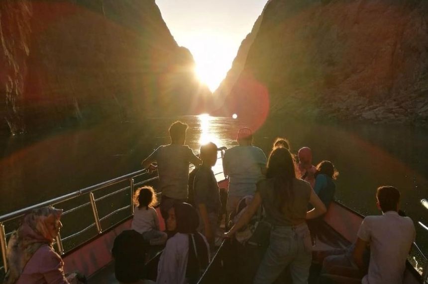 Taşyolu, Karanlık Kanyon ve Kemaliye