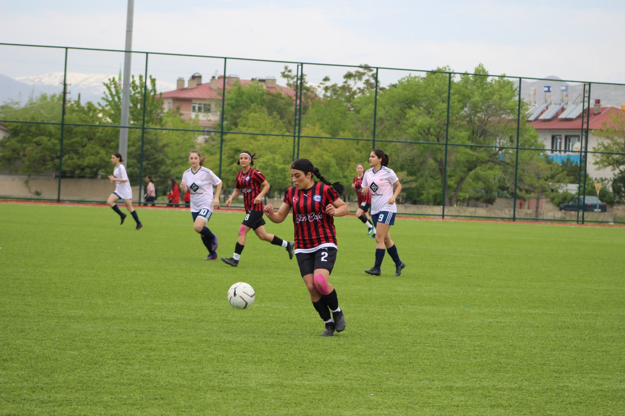 Gençler Gücü--4 Gençlik spor