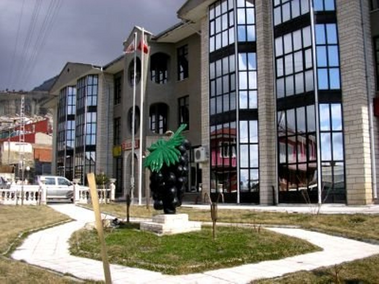 ÜZÜMLÜ (3)_1280x960