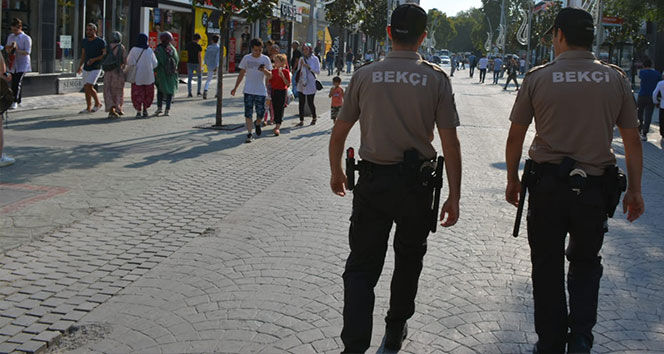 Okullarda Bekçiler De Göreve Başlıyor!
