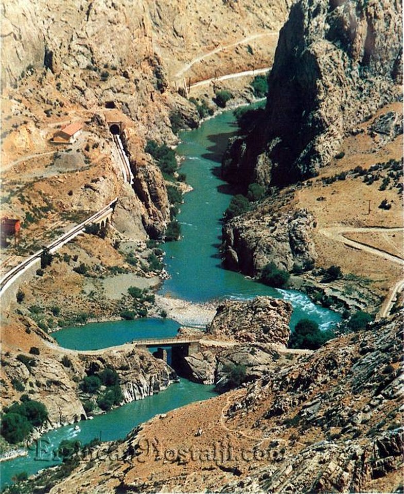 Efsanelere konu olan Kemah Güllübağ Kanyonu ve demiryolu hikâyesi (6)_785x960