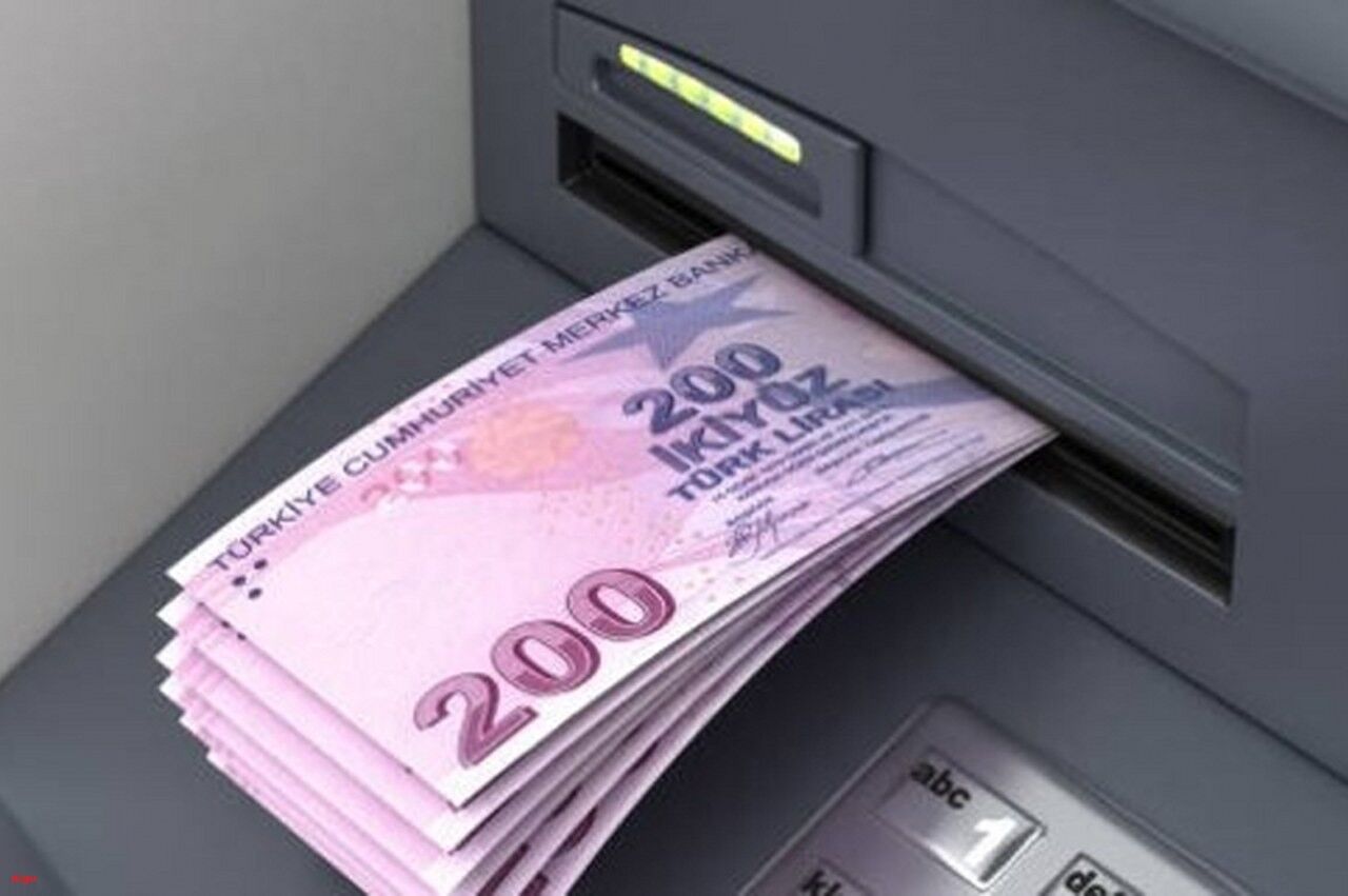atm para çekme_1280x851