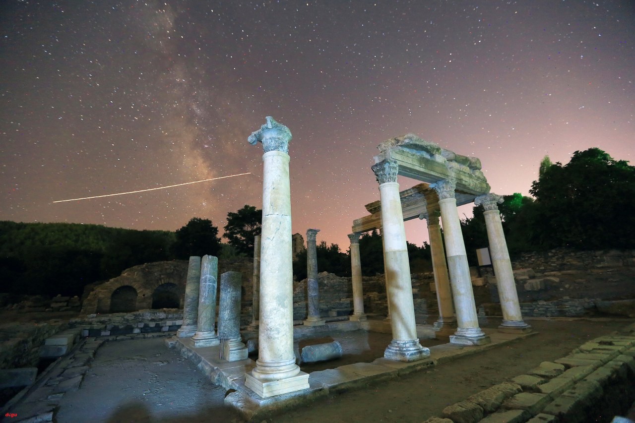 Türkiye’den meteor yağmuru manzaraları (8)_1280x853