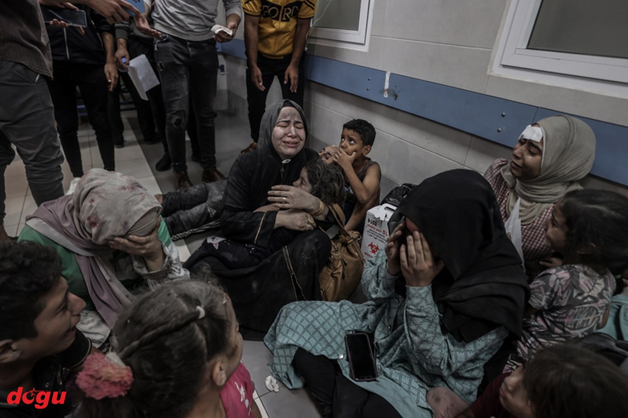 İsrail'in Gazze'deki El-Ehli Baptist Hastanesini bombalaması sonucu 500 kişi öldü (2)_1280x853