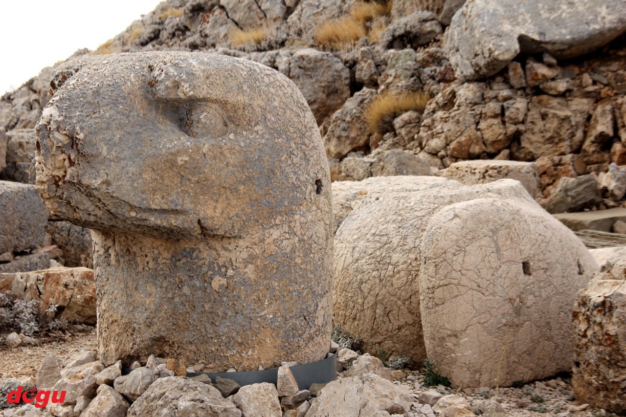 Nemrut’taki heykellerde denenen ‘nano kireç’ tuttu (3)_1280x853