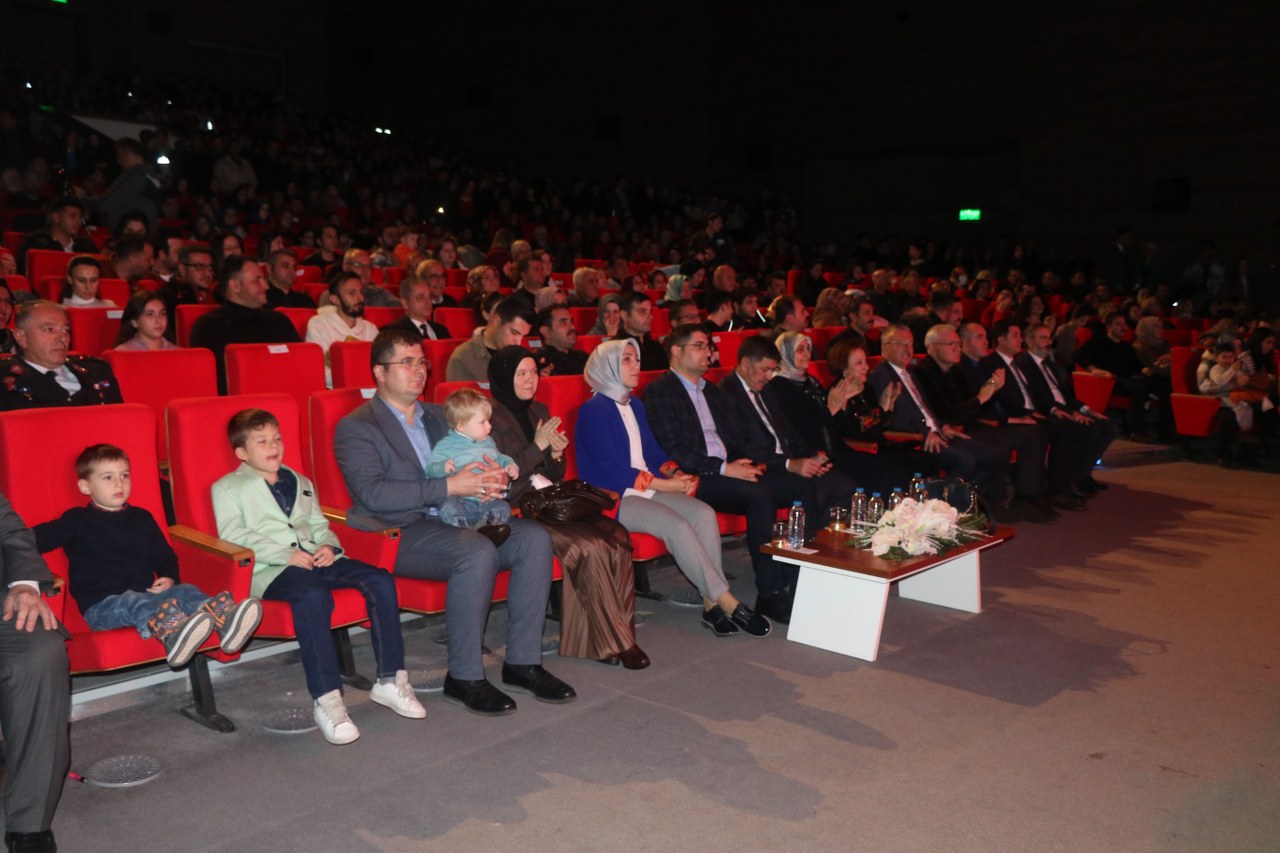 Erzincan'ın Düşman Işgalinden Kurtuluş Etkinlikleri Konserlerle Sürdü (3) 1280X853