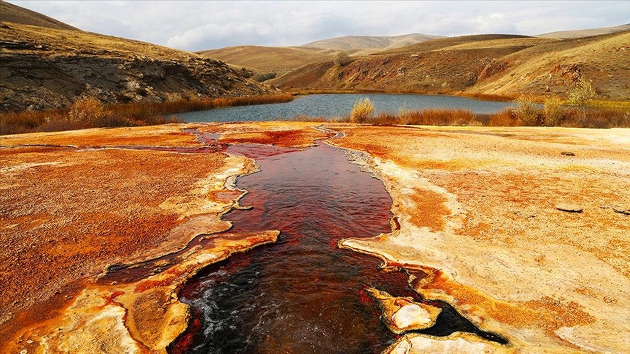 Otlukbeli Gölü (1) 1280X720