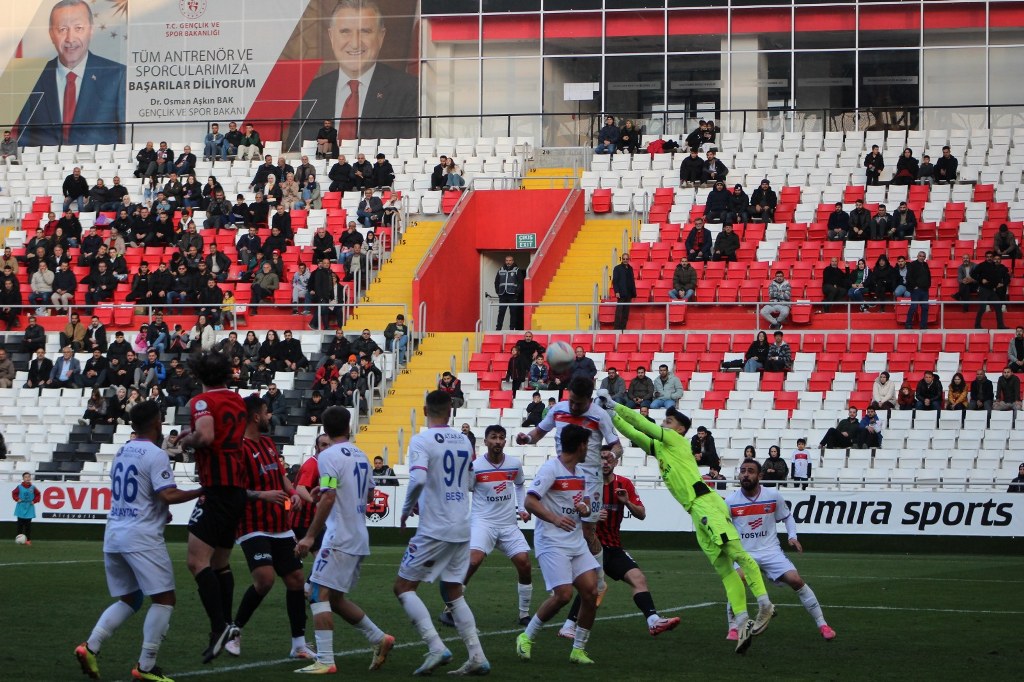 Erzi̇ncanspor İskenderunspor (4) 1024X682