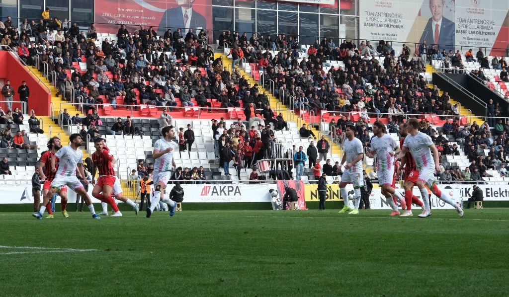 Erzincanspor Isparta 32 Spor 2024 2025 (5)