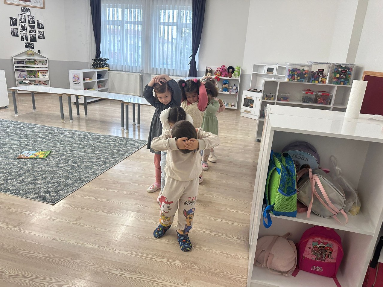 Binadan Öğrenci Tahliyesi 2 1280X960