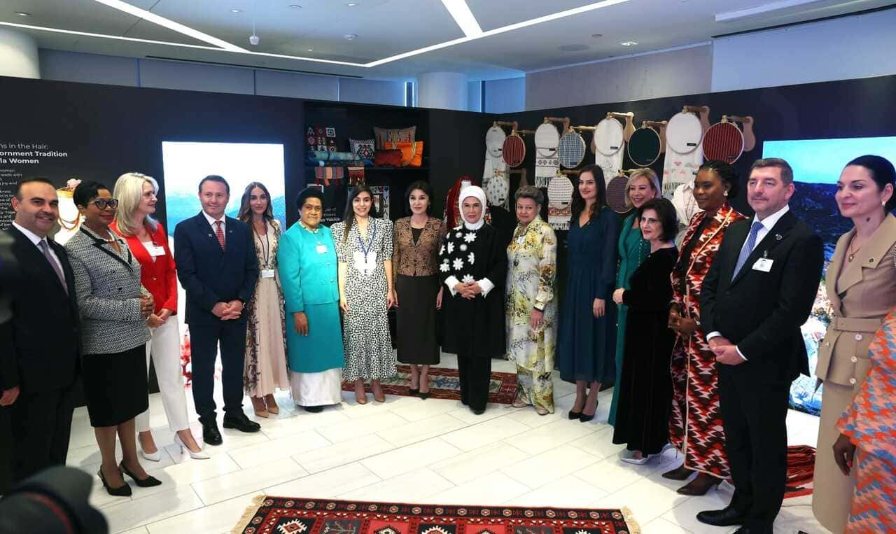 Emine Erdoğan Ehramı ve Anadolu Kumaşlarını Tanıttı