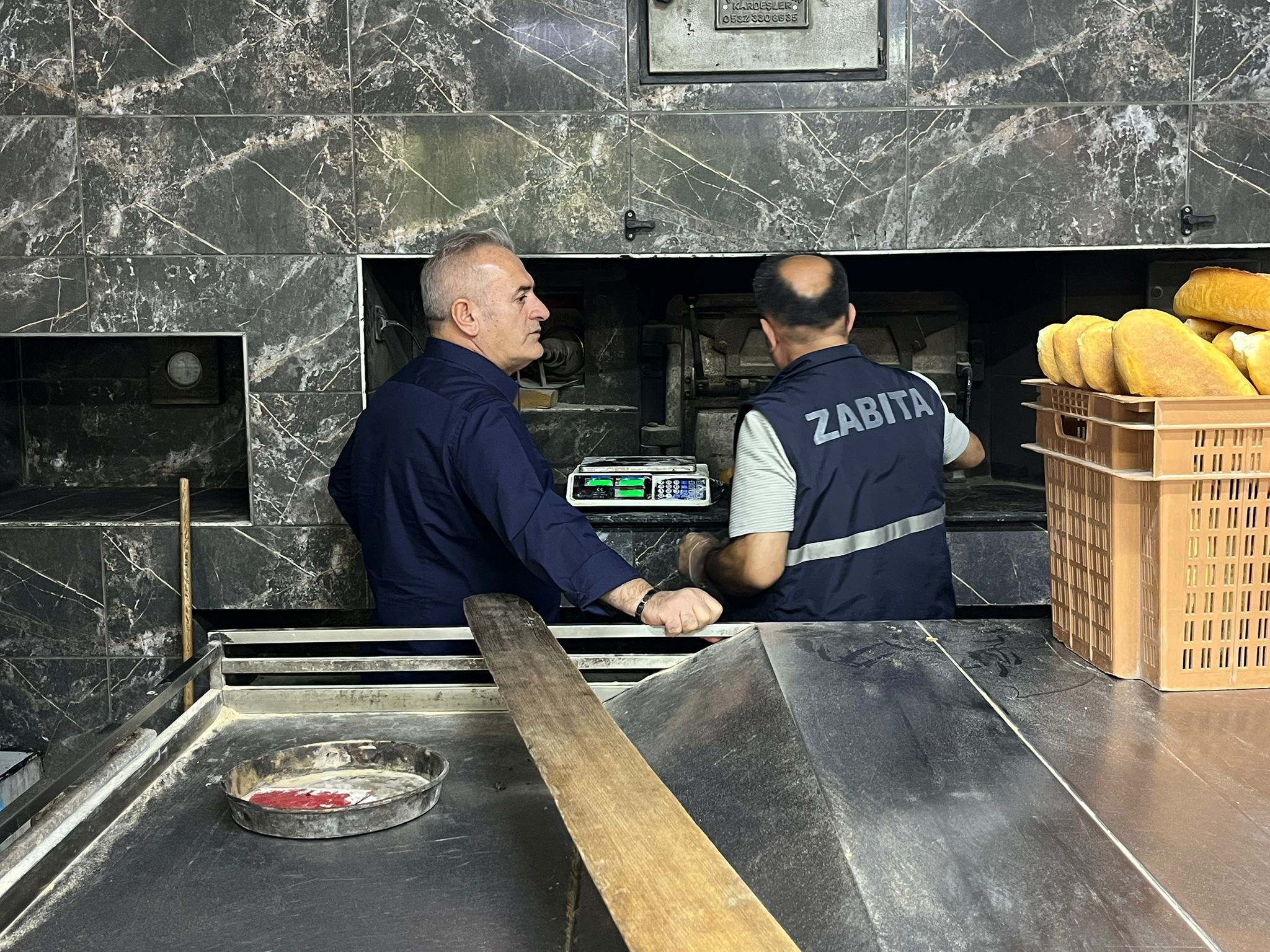 El Konulan Ekmekler İhtiyaç Sahiplerine Ulaştırıldı
