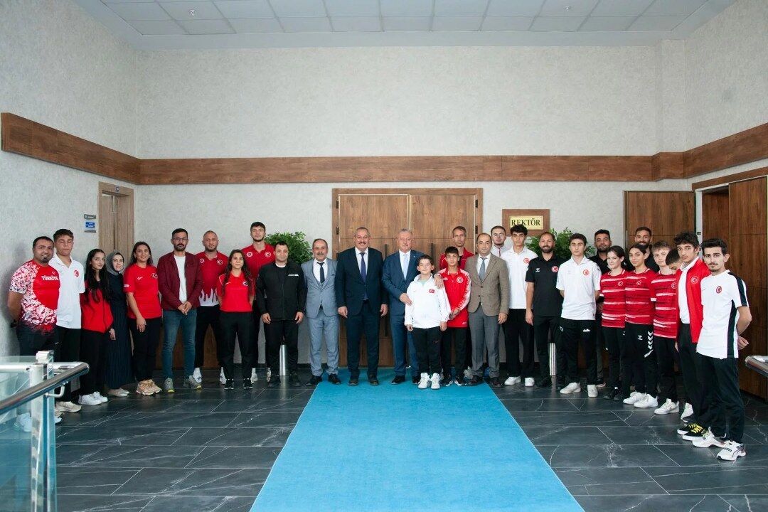 Erzincan'da Genç Sporculardan Gururlandıran Başarılar