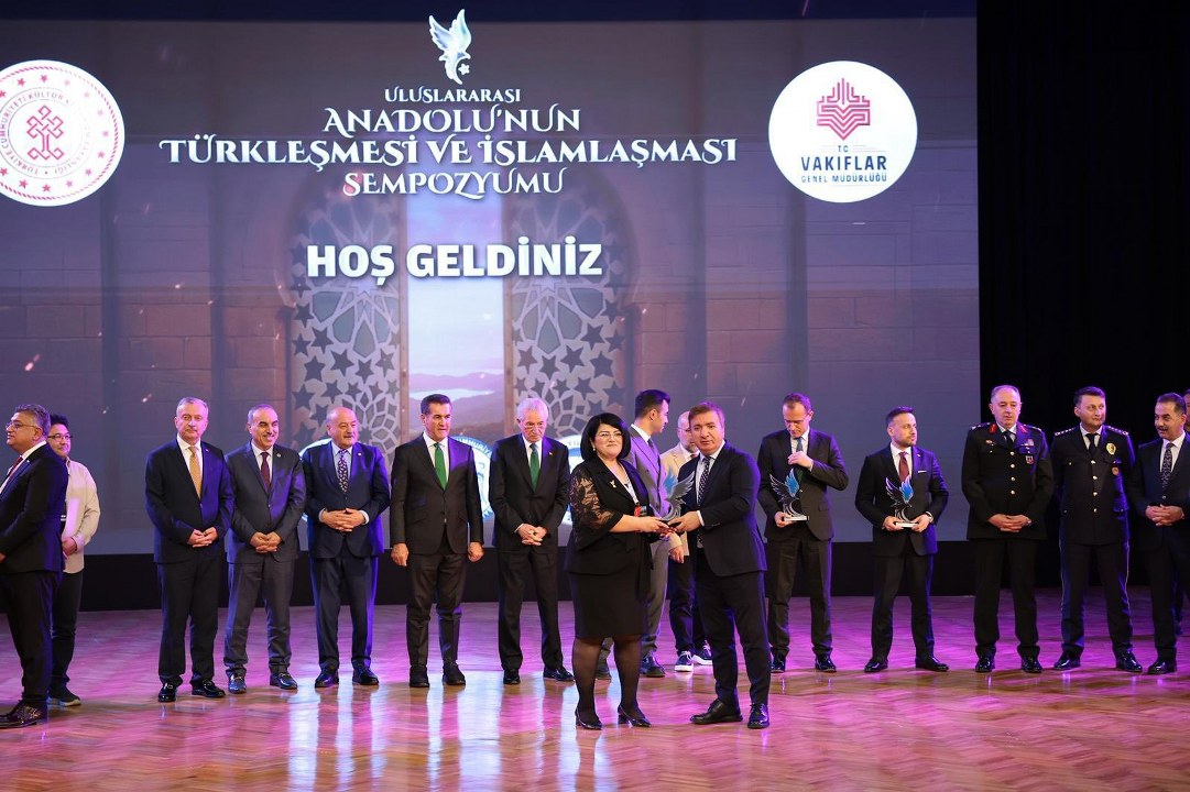 Erzincan’da Tarihî Sempozyum Başladı; Vali Aydoğdu’dan Anlamlı Mesaj (6) 1081X720