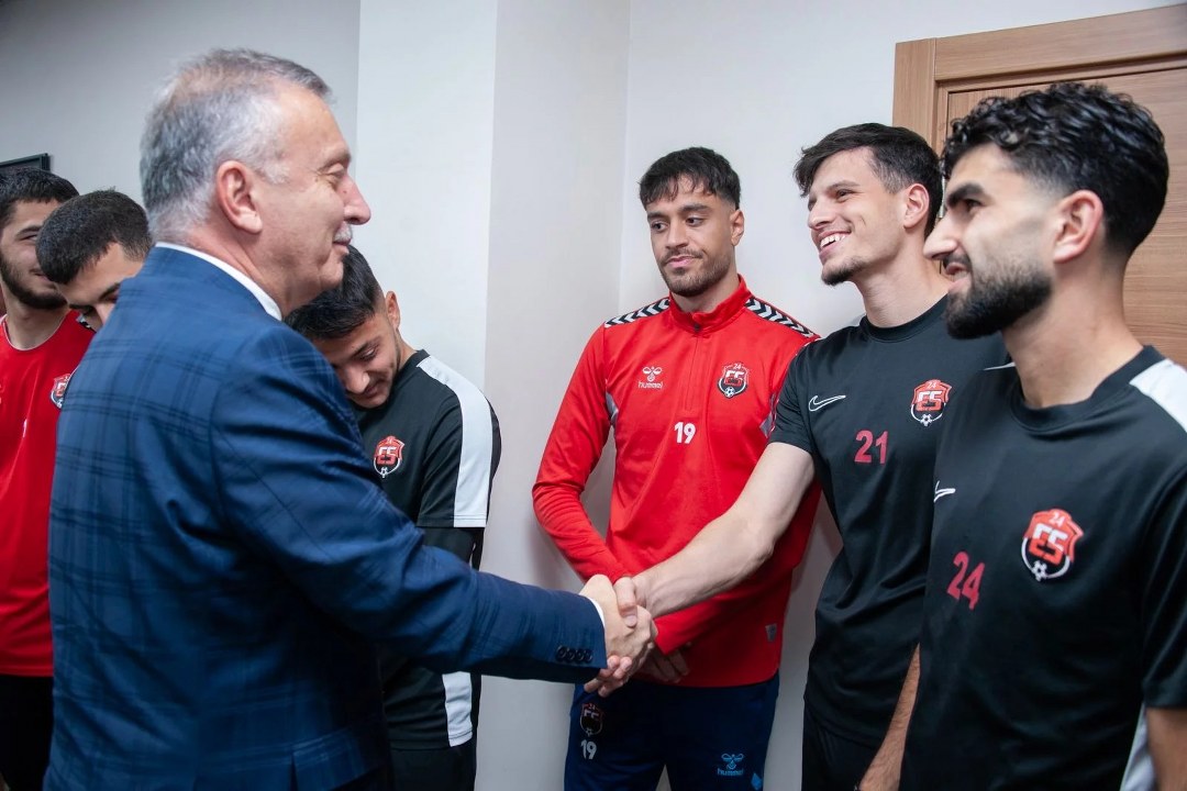 Rektör Akın Levent’ten Erzincan Spor’a Tam Destek (1) 1080X720