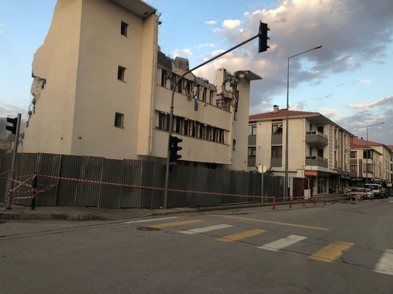 Erzincan SGK eski binası yıkılıyor, yerine ne yapılacak?