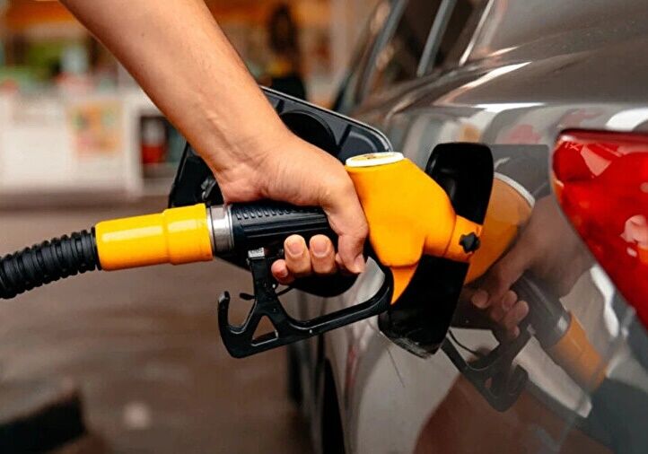 Benzine Gece Yarısı Dev Zam: Fiyatlar Artıyor!