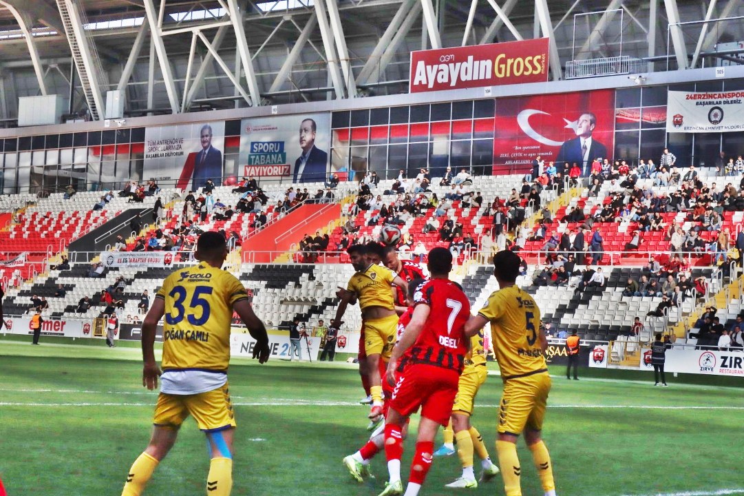 Hakeme Takıldık! (2) 1081X720-1