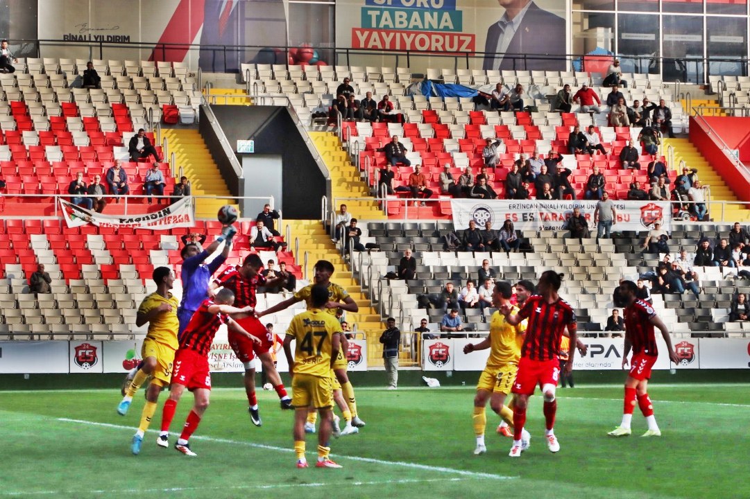 Hakeme Takıldık! (3) 1081X720