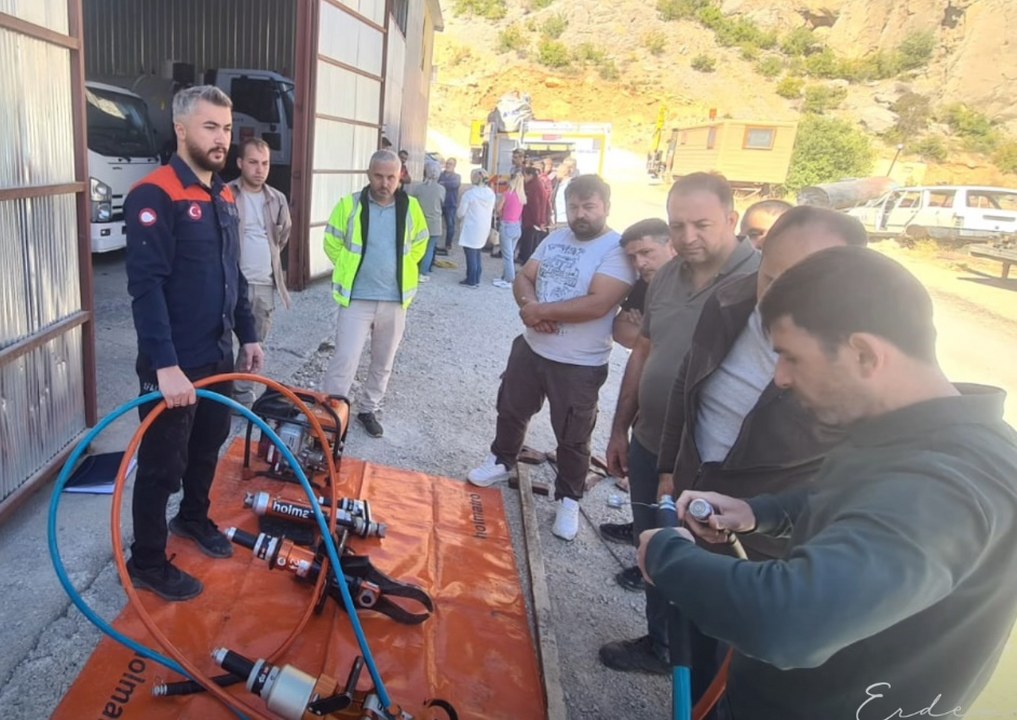 Kemaliye’de Afad Seferberliği (1) 1017X720