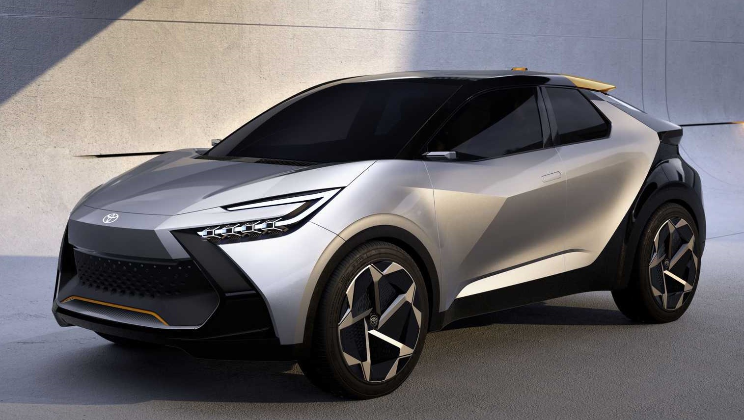 Yeni Toyota C Hr Hybrid