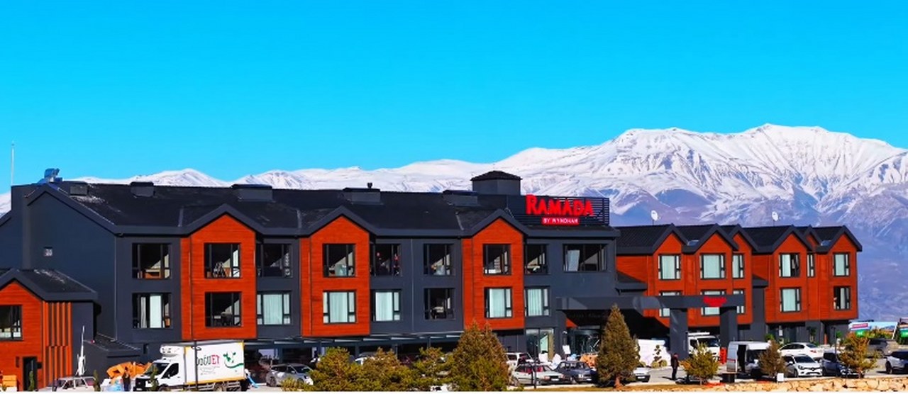 Ergan Daği Otel Ve Si̇mi̇t Sarayi Açilişi 1280X556