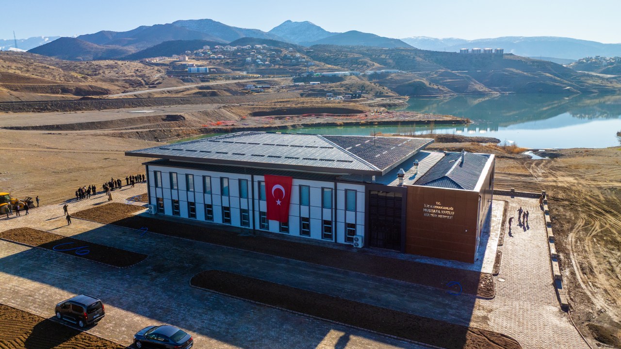 Mustafa Kutlu Kültür Merkezi Hizmete Girdi (3) 1280X719