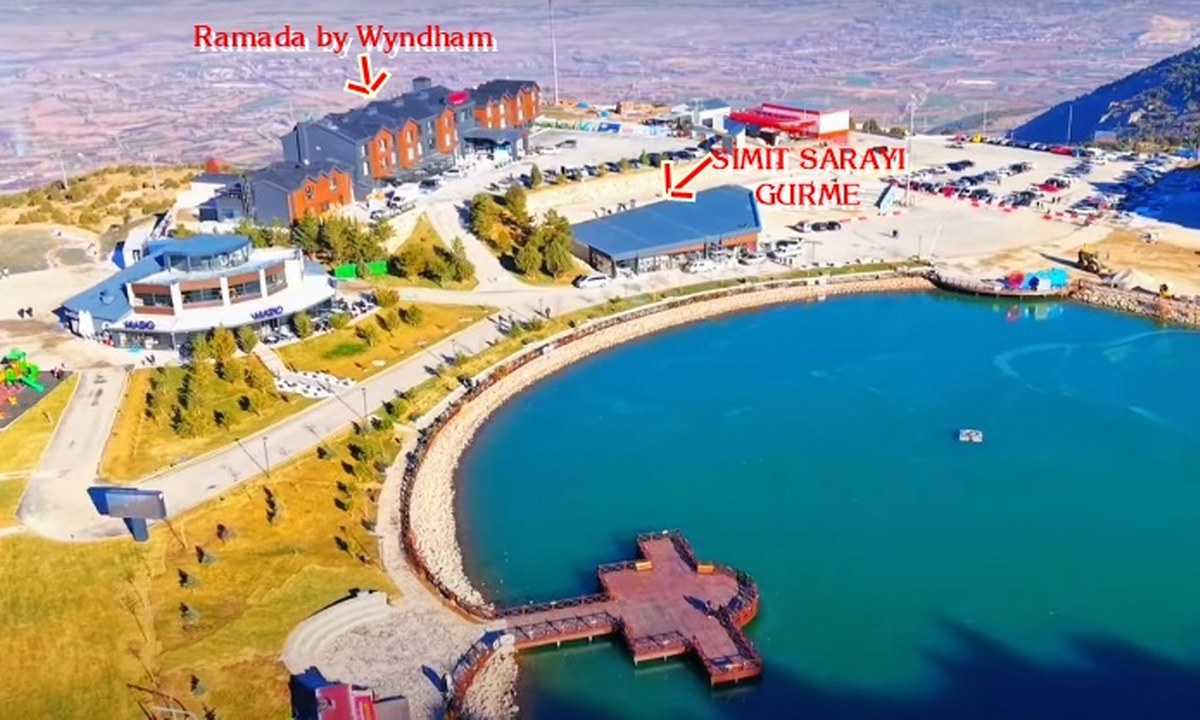 Otel Ve Si̇mi̇t Sarayi 1200X720